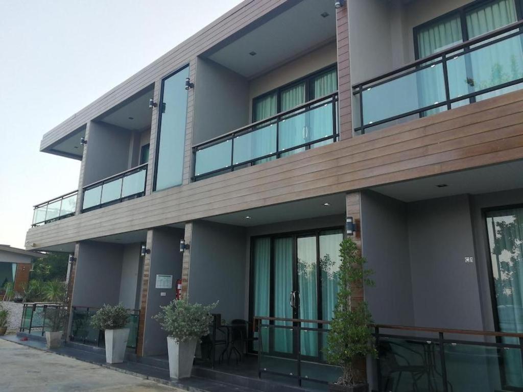 Nutchana Hill Boutique Hotel Hat Yai Ngoại thất bức ảnh